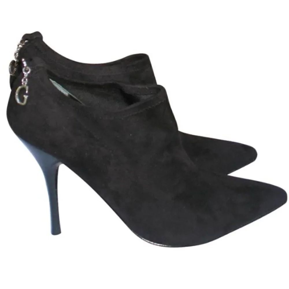 NWT Black Black Faux Suede Heeled Booties